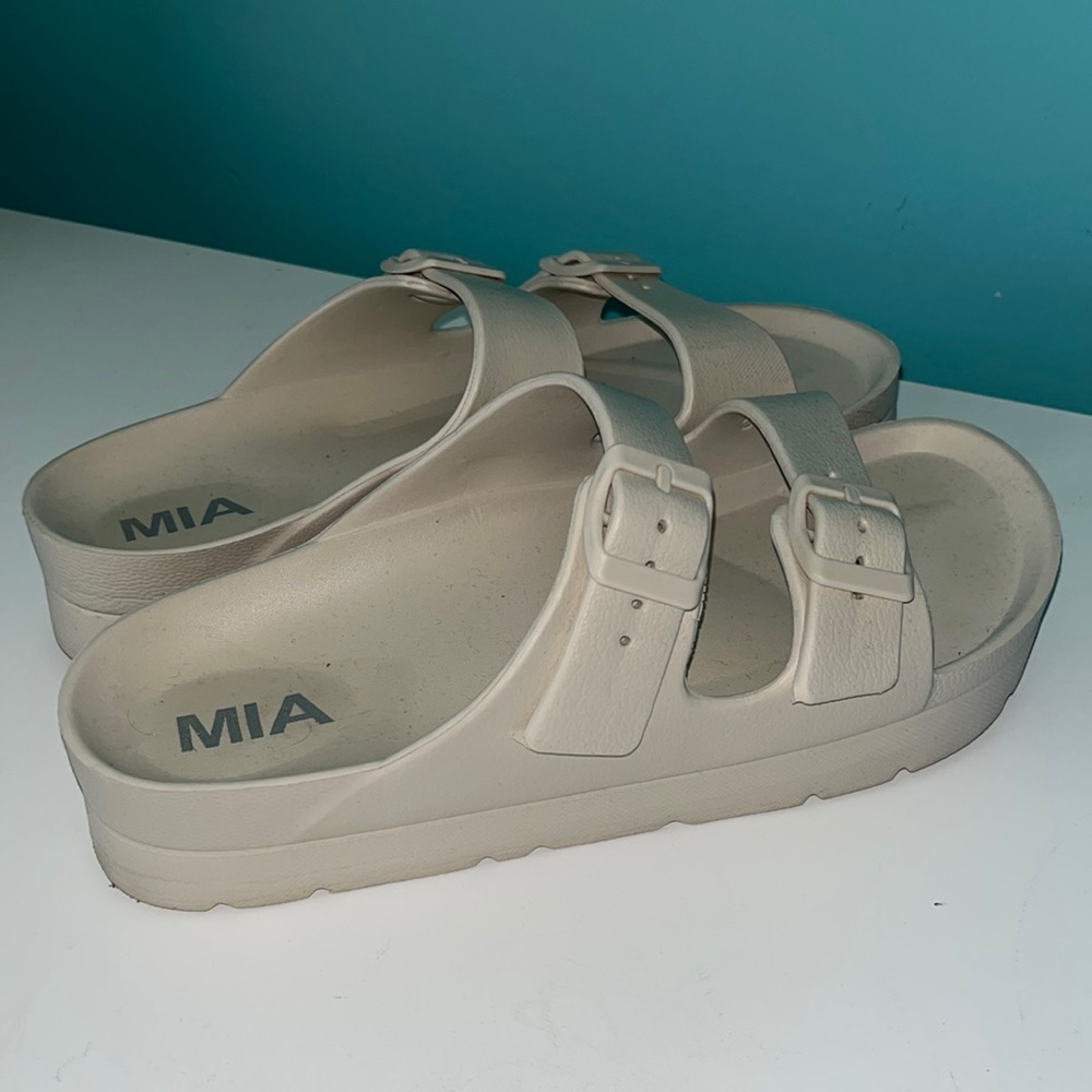 MIA Platform Sandals